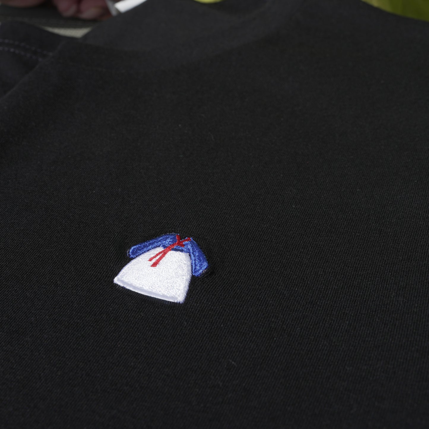 T-shirt noir brodé unisexe – Hanbok coréen 🇰🇷